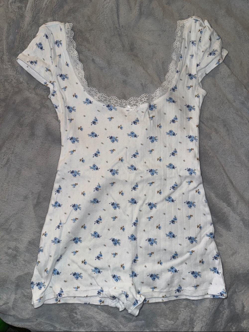 Forever 21 White Floral Lace-Trim Ribbed Pajama Romper with Blue Flowers